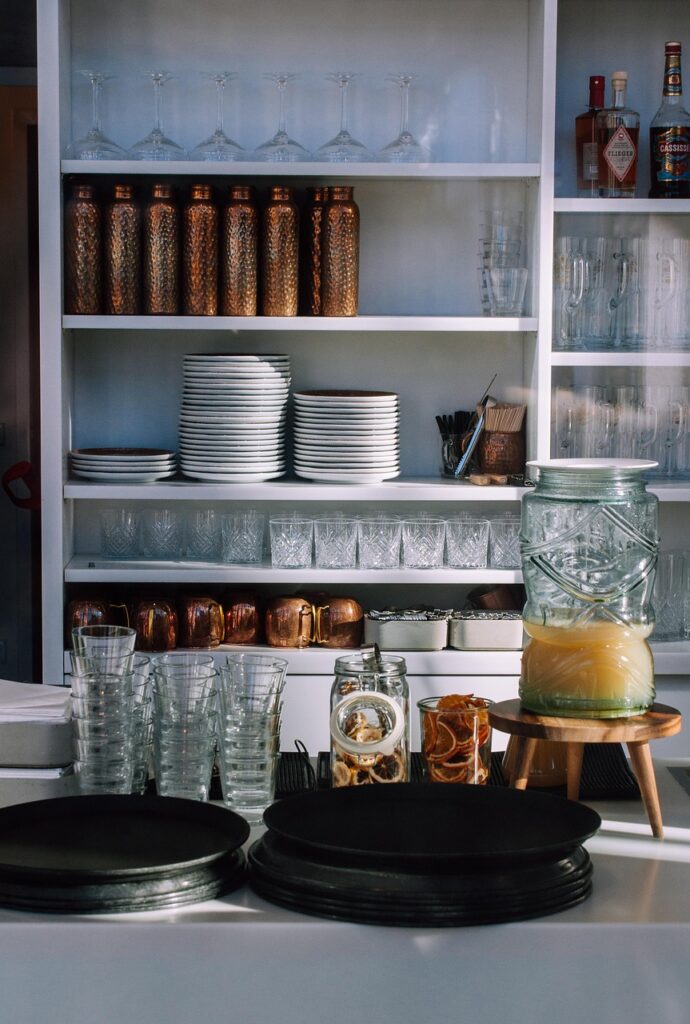 restaurant, dishes, plate, shelf, cook, glasses, bistro, cafe